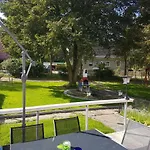 Holiday home Bungalows Am Grimnitzsee