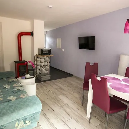 Am Grimnitzsee Dom wakacyjny